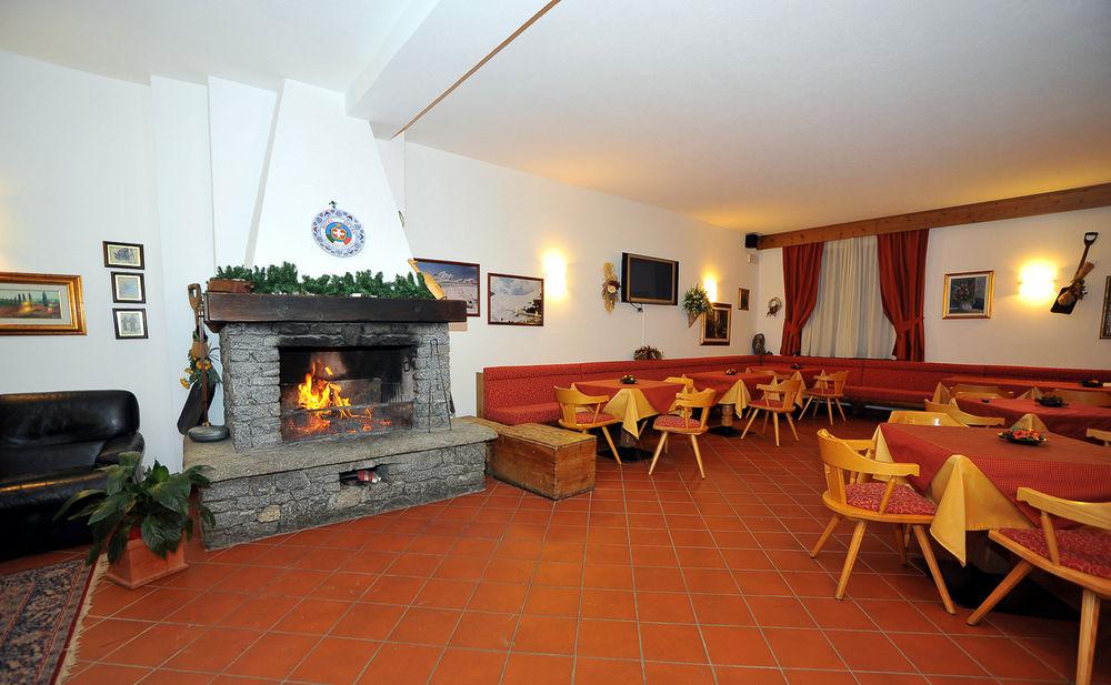 Hotel Derby Bormio Exterior photo